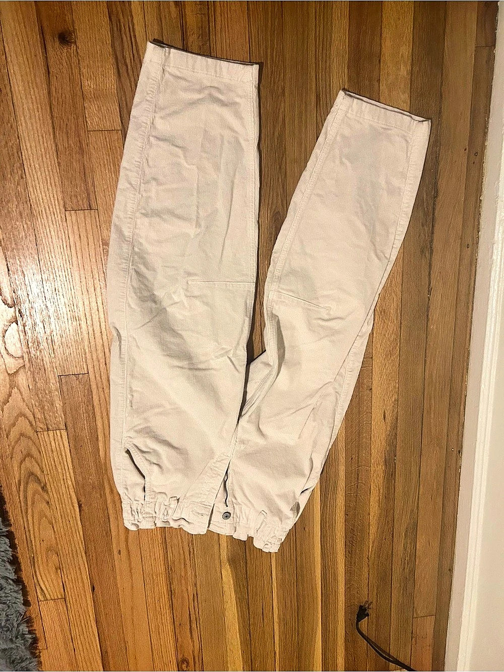 White corduroy barrel jeans from American Eagle Eagle